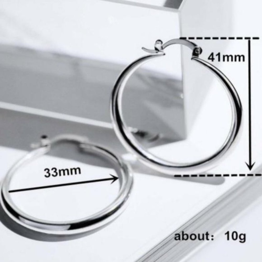 New 18K White Gold 1.5”Round Hoops Earrings, wonderful Earrings, wow Earrings - Picture 3 of 3
